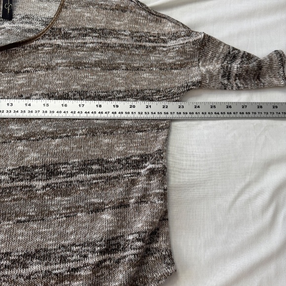 Jessica Simpson Women's Metallic 1/4 Sleeve Lightweight Sweater Brown Medium - Picture 8 of 13